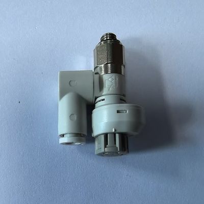 1/8 -1/2  PT التوصيلات المكونة من الخيوط للأنابيب G1/2 في الصناعة